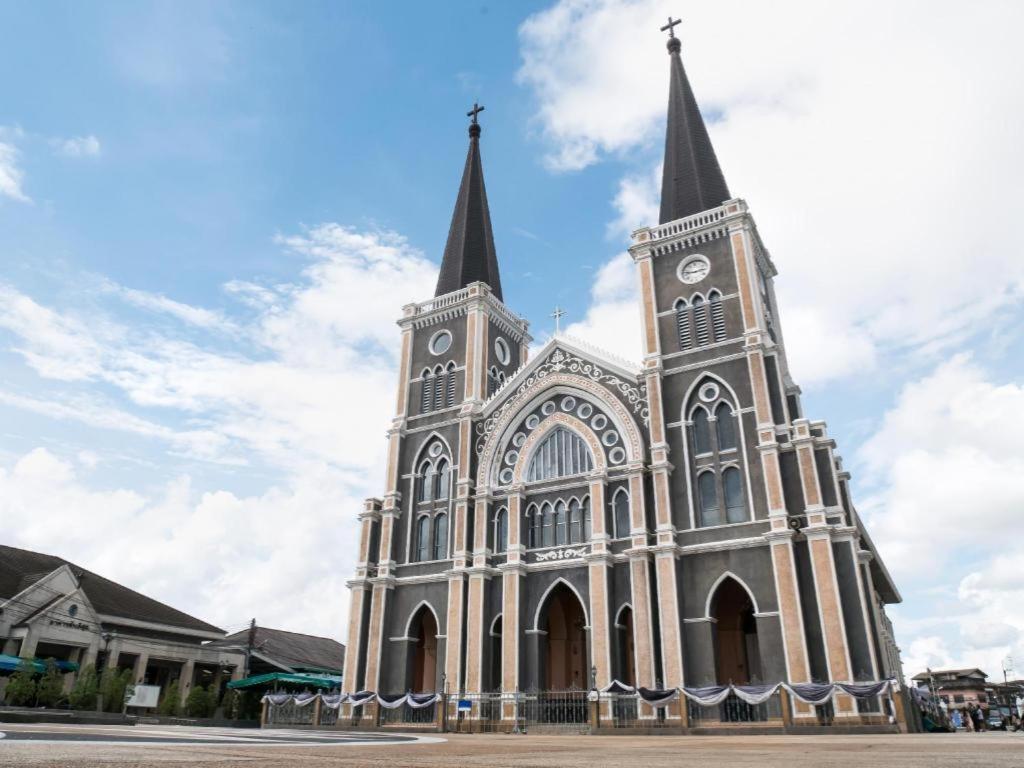 Chanthaburi Center Kültér fotó