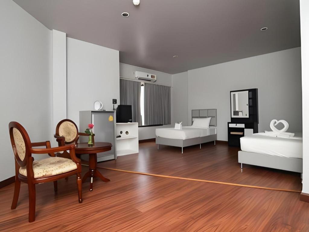 Chanthaburi Center Kültér fotó